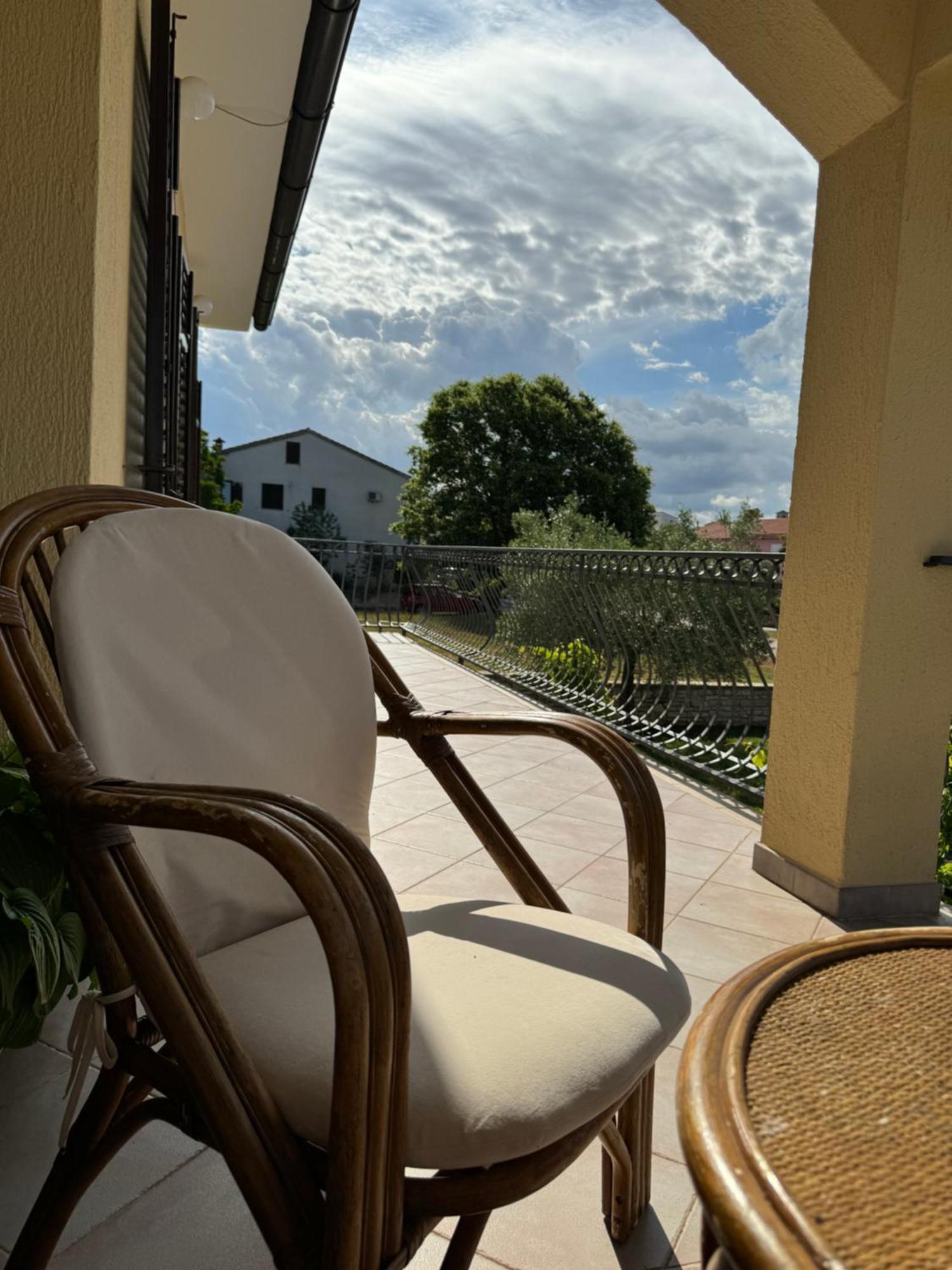 Apartman Ostrea *** Bale Extérieur photo
